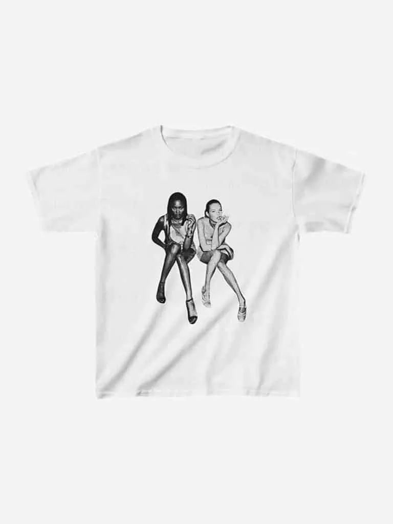 White baby tee with a black and white photo print of Kate Moss and Naomi Campbell