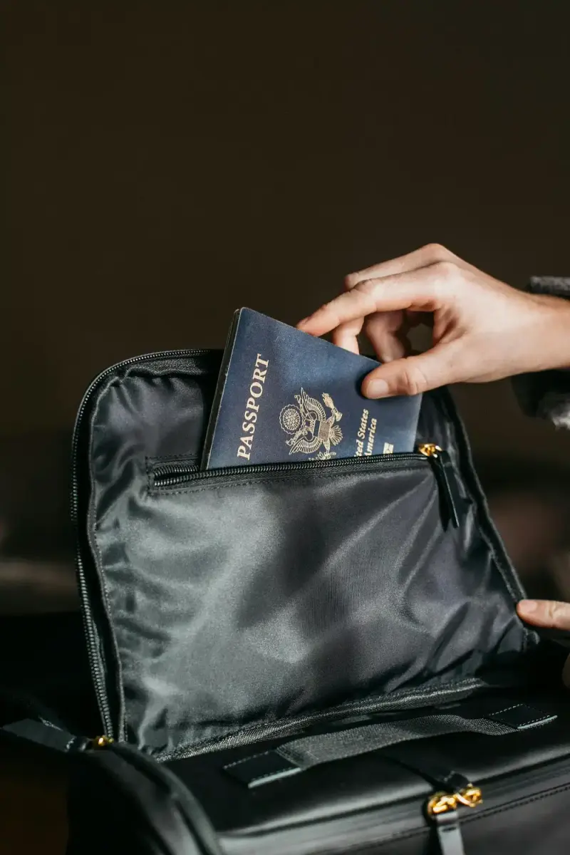 8 Top Tips for First Time International Travelers